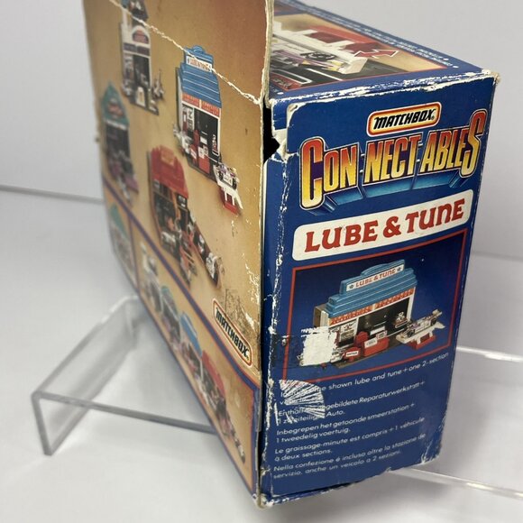 Matchbox Connectables Lube & Tune Toy Car Service Playset Garage 1 Vehicle 1990 - Picture 9 of 16